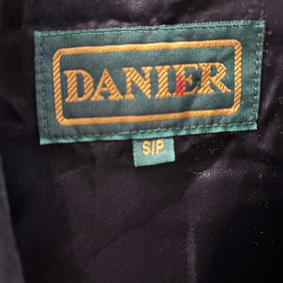 Danier fringed cropped suede jacket - Picture 2 of 5
